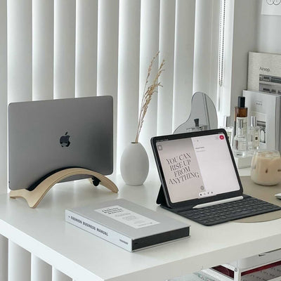 Vertical Laptop Stand – Enkel Studios